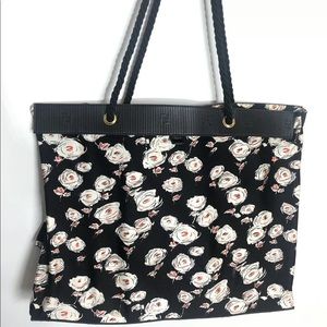 Authentic Fendi large tote great condition